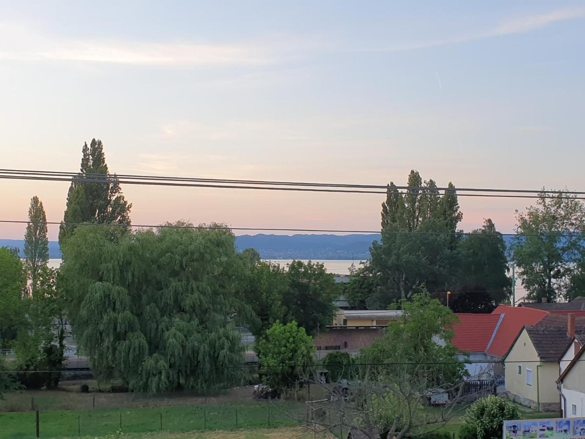 Sophie Apartment With Balcony Balatonberény Zewnętrze zdjęcie